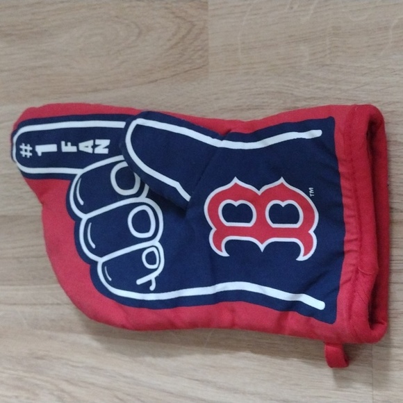 Boston Red Sox Oven Barbecue Mitt No 1 Fan Genuine Merchandise New - Picture 3 of 4